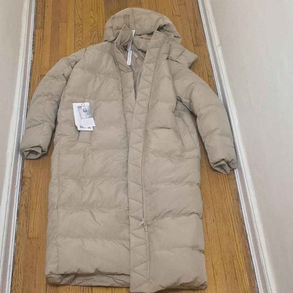 Lululemon athletica Sand Puffer Coat